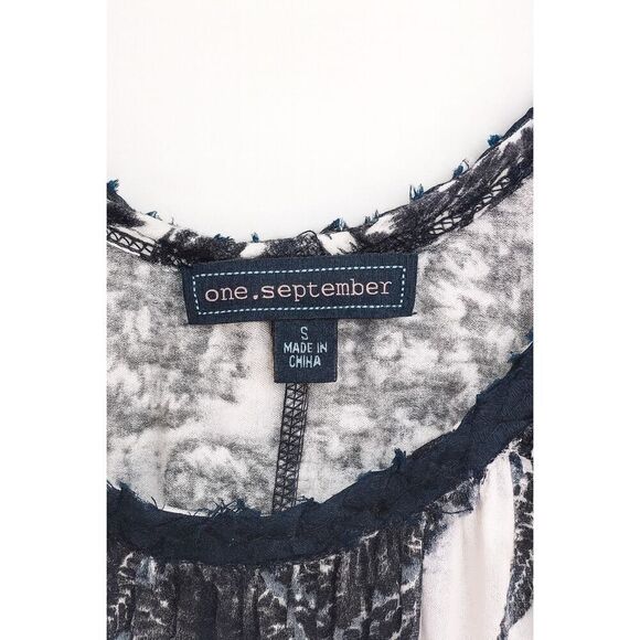 Anthropologie One September Draped Tank Top Sz S Blue White Floral Rayon - Picture 3 of 3